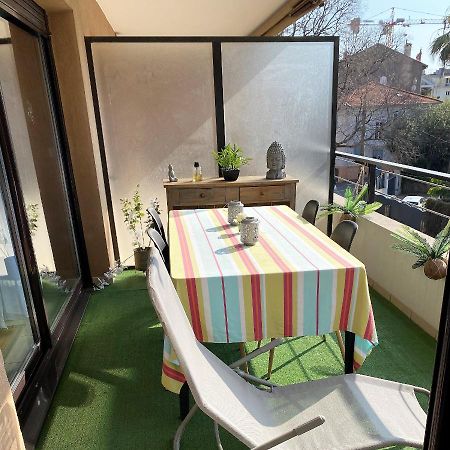 T2 Proche De La Gare, A 10 Minutes A Pieds De La Croisette, Piscine & Parking Dans Residence De Haut Standing Cannes Buitenkant foto