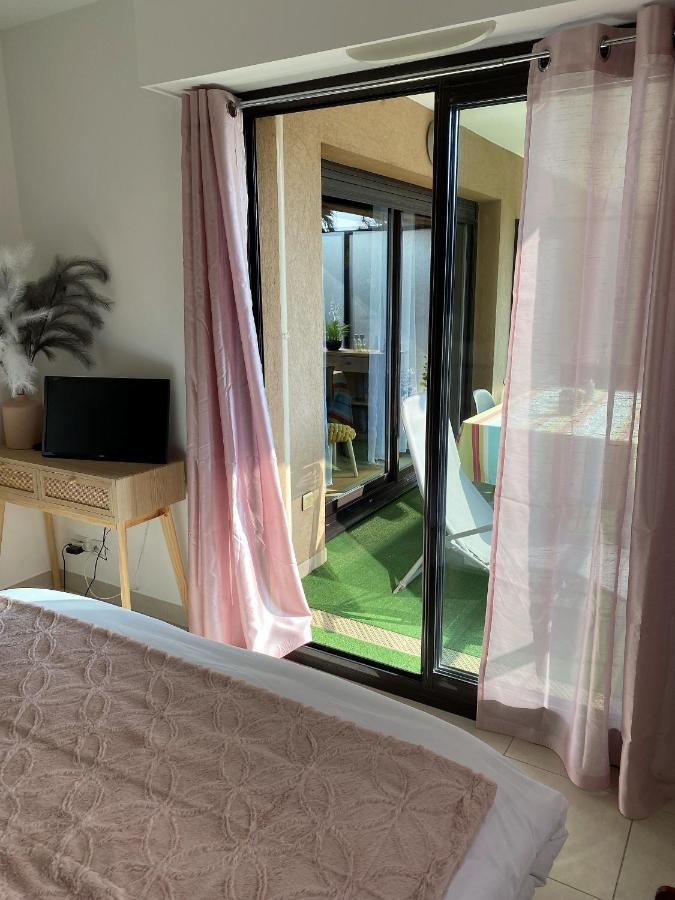 T2 Proche De La Gare, A 10 Minutes A Pieds De La Croisette, Piscine & Parking Dans Residence De Haut Standing Cannes Buitenkant foto